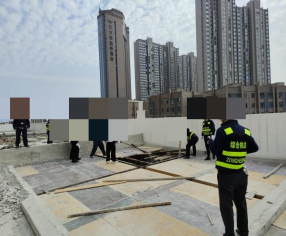 兴国重拳出击整治小区违章搭建！